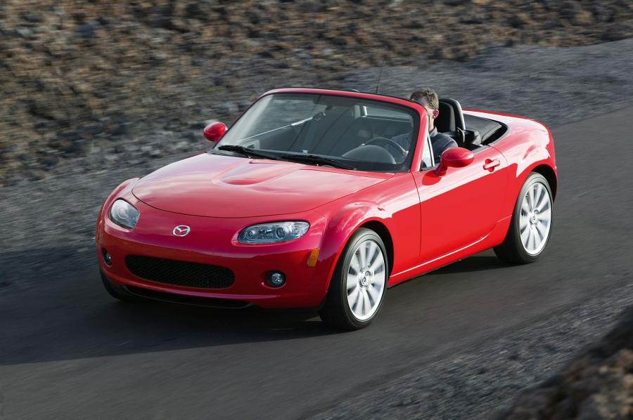  Mazda MX-5 Roadster Coupe 2006 года  (фото 61 из 212)